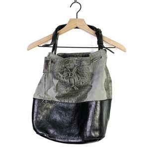 Tylie Malibu snakeskin bucket bag